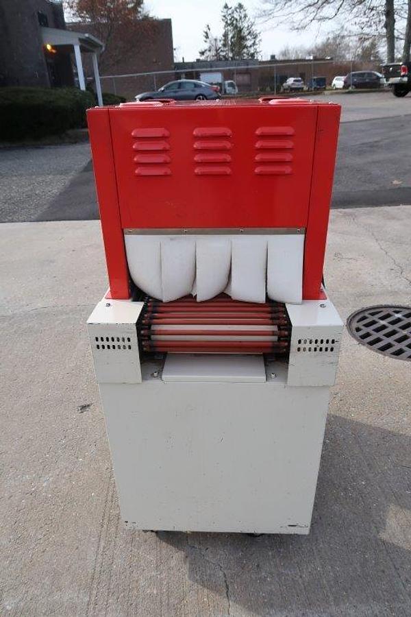 Used Preferred Packaging Motorized Shrink Tunnel, 14 In. x 6.5 In. Opening, Portable