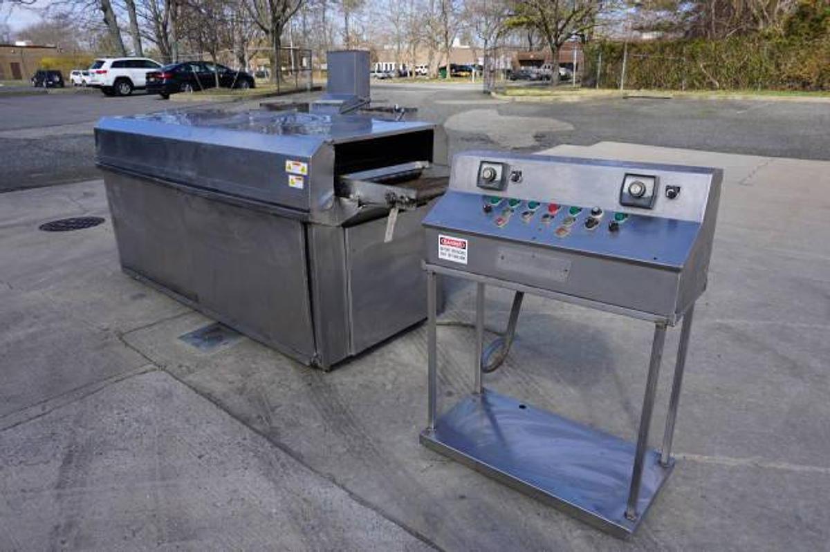 Used Pitco 600 Continuous Gas Fired Fryer With Hold Down Belt