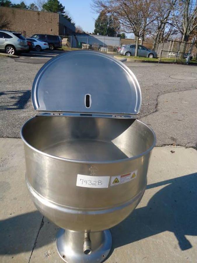 Used 60 Gallon Groen Stainless Kettle, 40 Psi Jacket