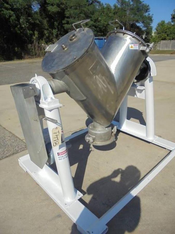 Used 5 Cu.Ft. Expert Hass Twin Shell “V”” Blender With Intensifier Bar”