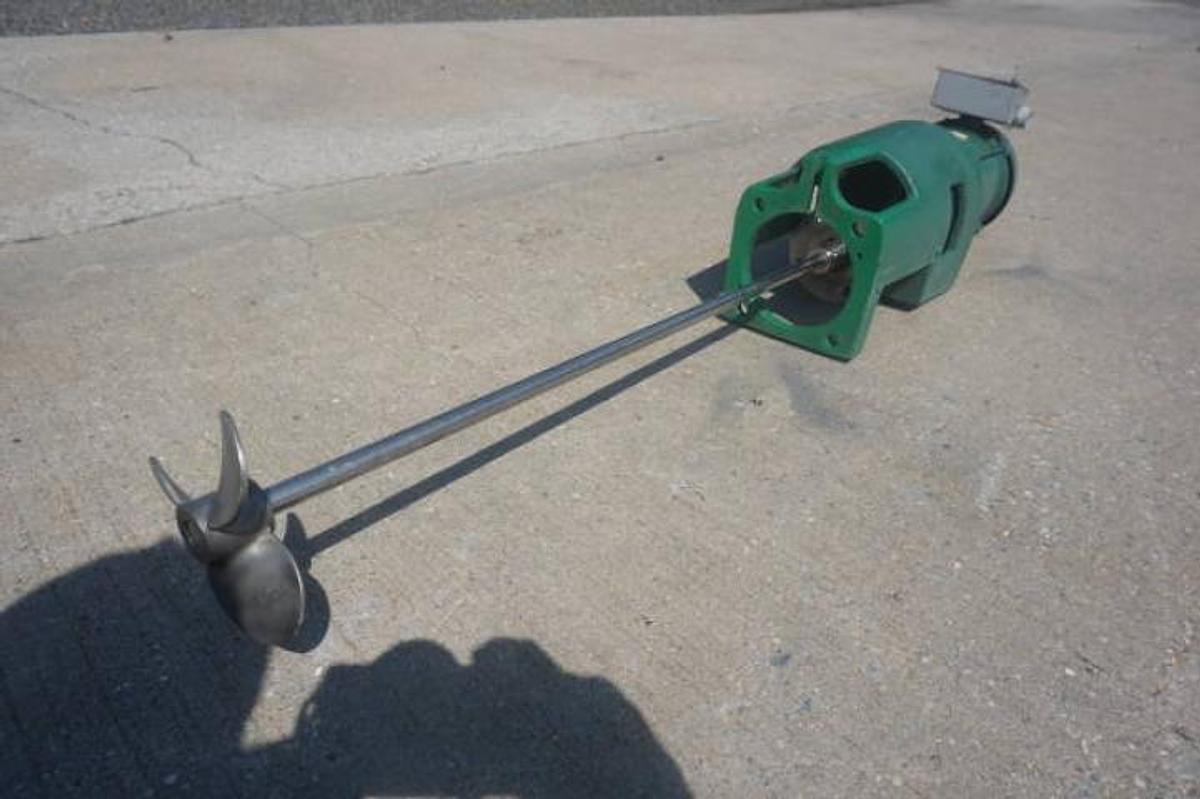 Used Lightnin 1.17 HP Fix Mount Agitator Drive