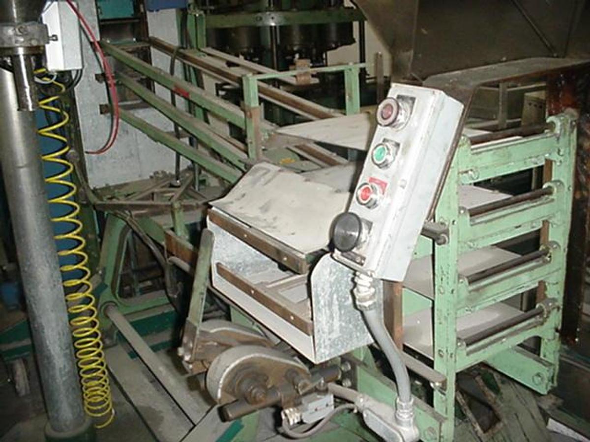 Used Mateer/Burt Case Packer With Elevator, Model Pn-1