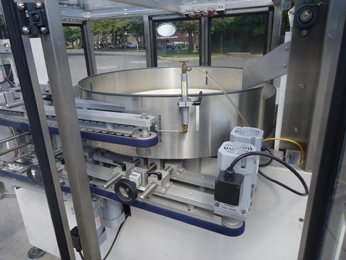 Used New England Machinery NEHCP-36 Plastic Bottle Unscrambler