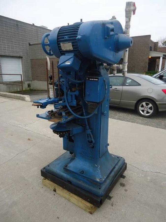 Used Canco 00-6 Vacuum Can Closer, 401 Diameter