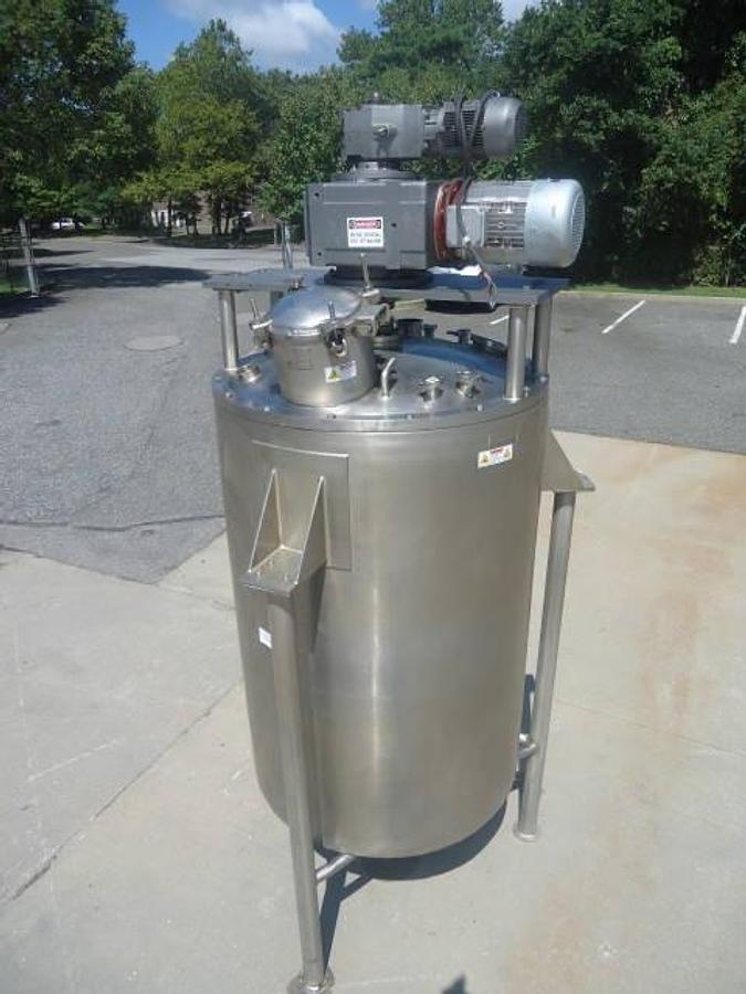 Used 300 Gallon Lee Stainless Jacketed Agitated Vacuum Reactor