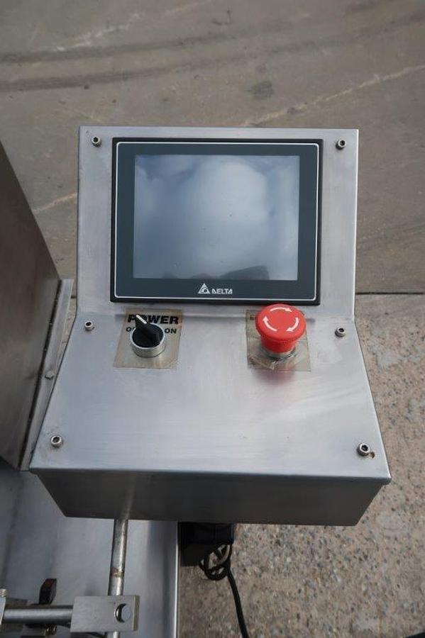 Used Accutek 6 Spout Liquid Filling Machine, Manufactured 2016