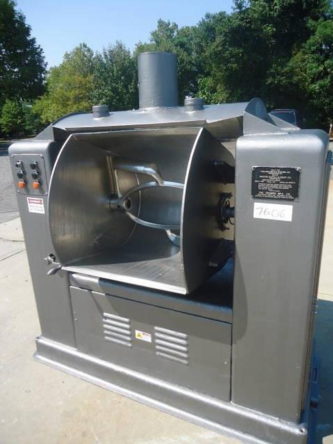 Used Triumph 1-1/2 Bbl Dough Mixer, Tilt Discharge