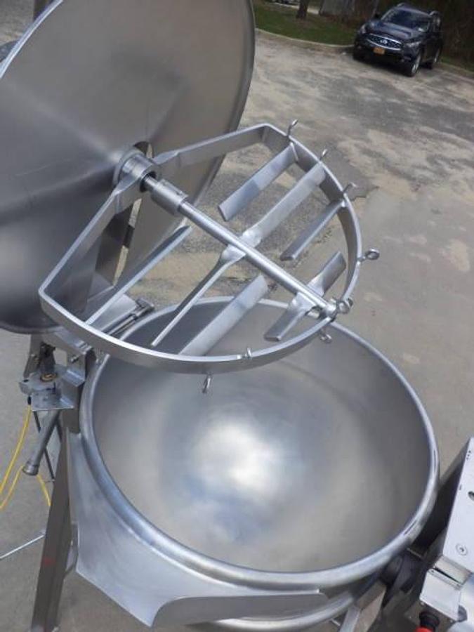 Used 100 Gallon Hamilton/Trinity Industries Stainless Steel Jacketed Double Motion Kettle, Tilt Discharge