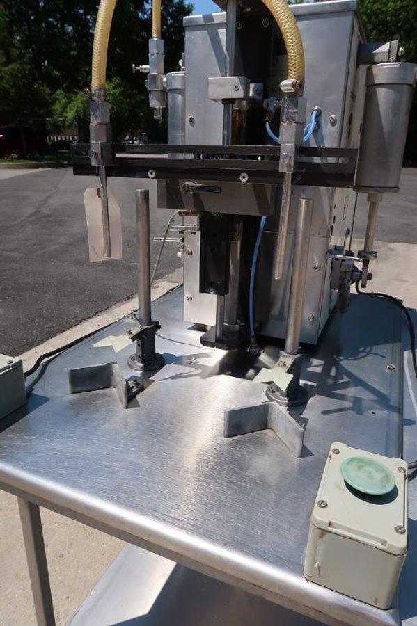 Used Filamatic DAB-32-2 Twin piston Table Top Piston Filler, 36 ounce pistons