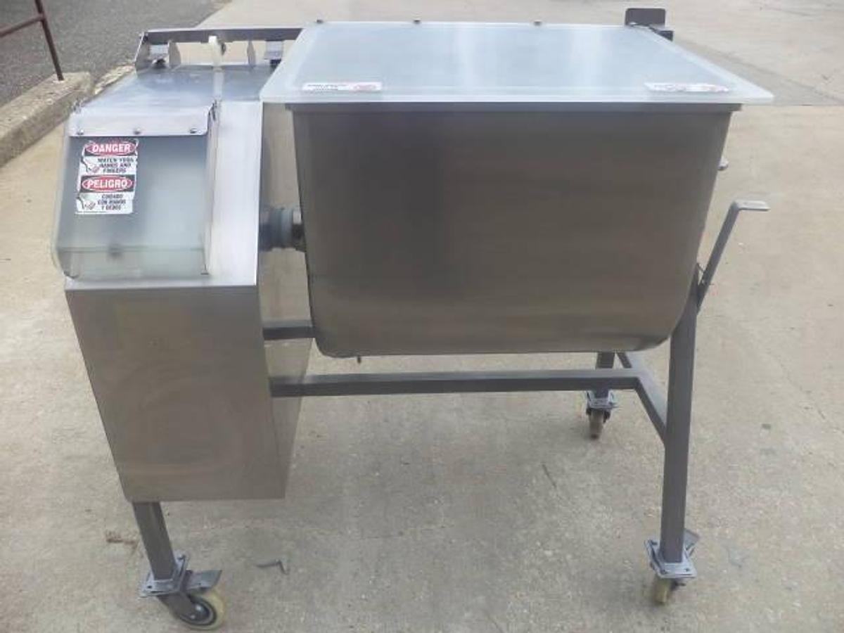 Used Daniels DMX-20 QUAD Stainless steel 200 LB. Mixer