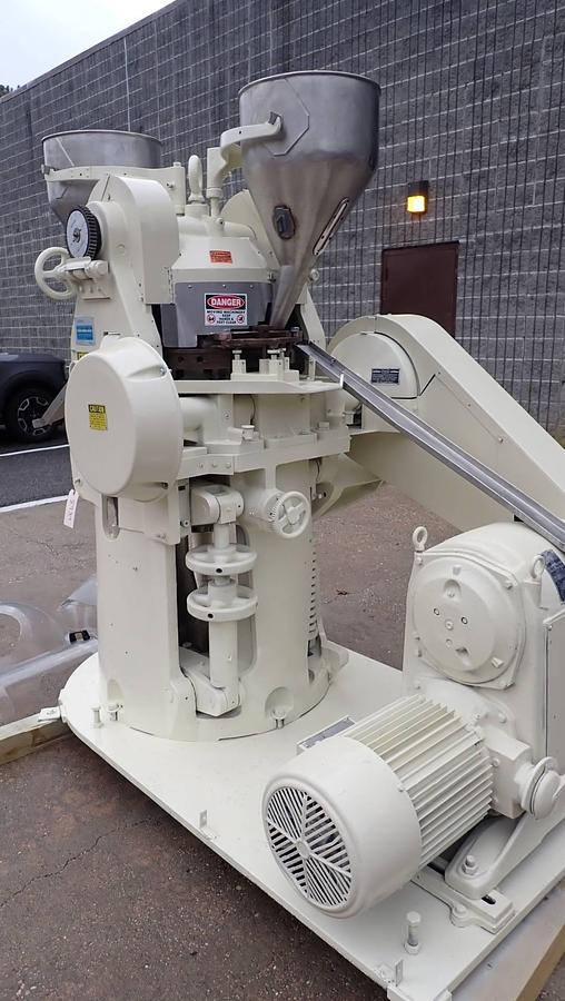 Used Stokes DD2 Rotary Tablet Press, Large Tablets