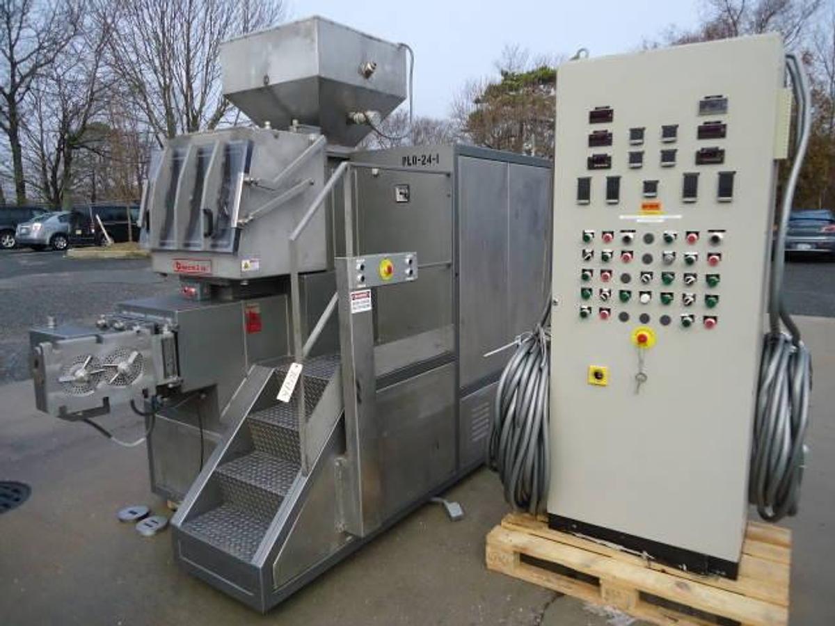 Used Binacchi Dvpb160 Dual Screw Vacuum Soap Plodder, Stainless Steel