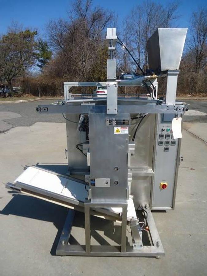 Used Five Lane Vertical Pouching Machine For Creams/Sauces, Stainless-