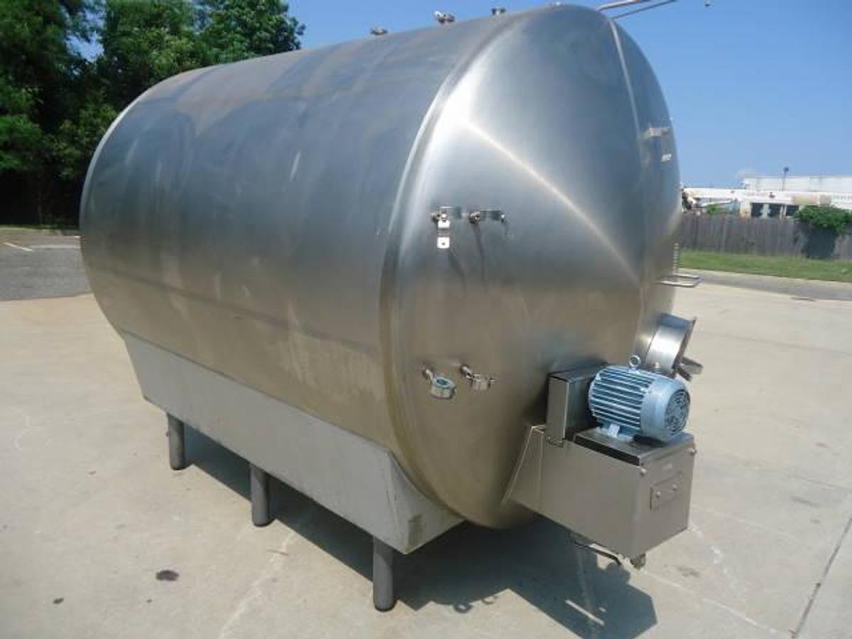 Used 2,500 Gallon Cherry Burrell Stainless Steel Horizontal Mix Tank
