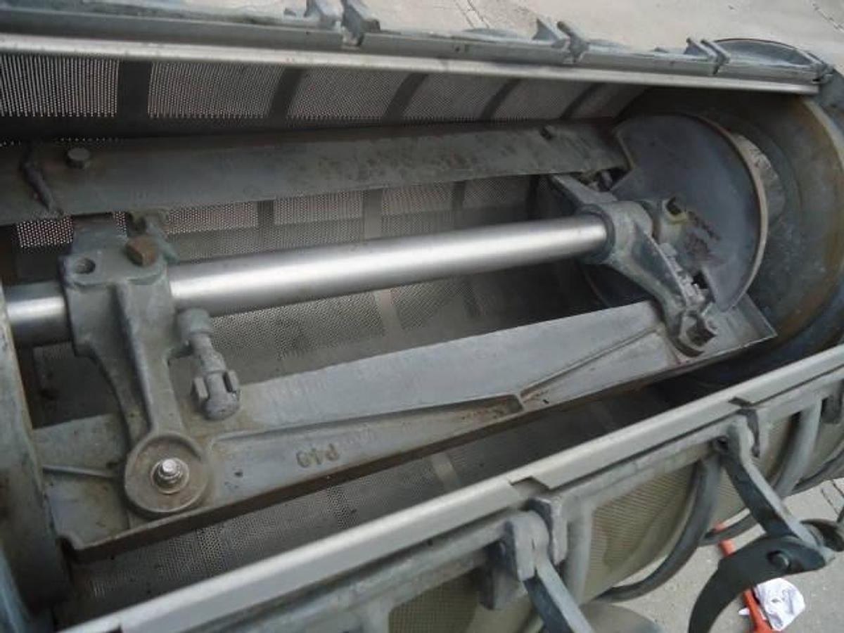 Used Paddle Finisher/Pulper, 10 HP