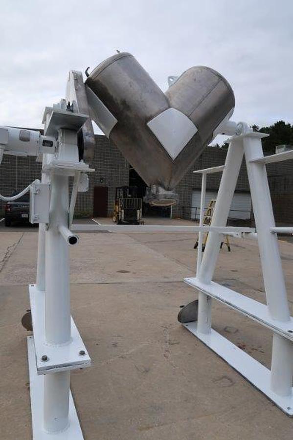 Used 10 Cu. Ft. Patterson Kelley SS Twin Shell V Blender, Drum Discharge