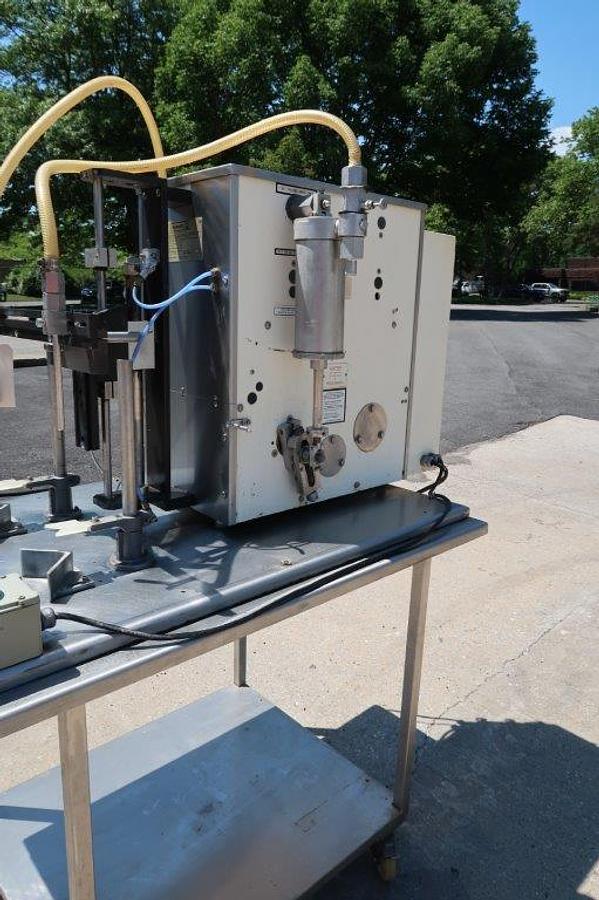 Used Filamatic DAB-32-2 Twin piston Table Top Piston Filler, 36 ounce pistons