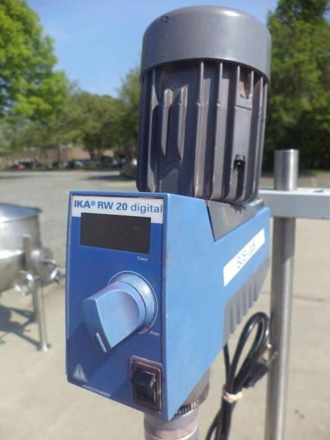 Used IKA tabletop lab high speed homogenizing mixer, RW20D-S1
