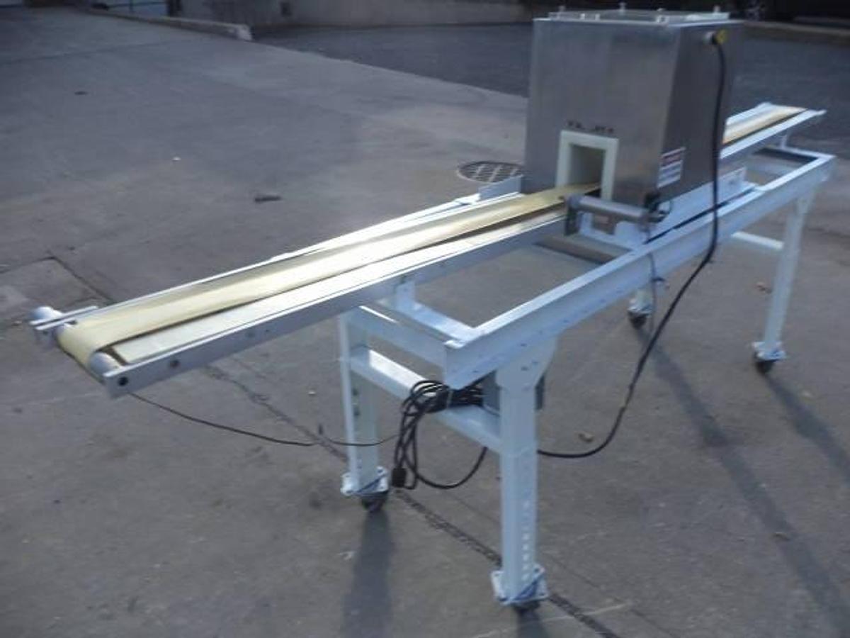 Used Eriez E-Z TEC III Metal  Detector, 4-1/2 in. Wide  X 7 in. High Aperture