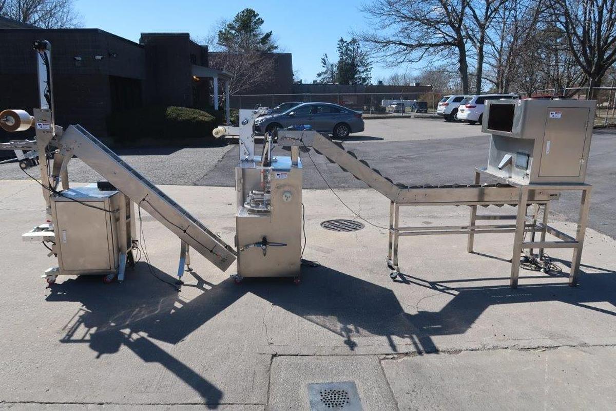 Used Tea Bagging System for Pyramid and Flat Tea Bags, 3,000 Bags/Hour