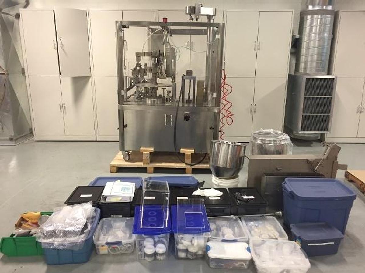 Used IMA C960 Hot air plastic tube filling machine, touch screen