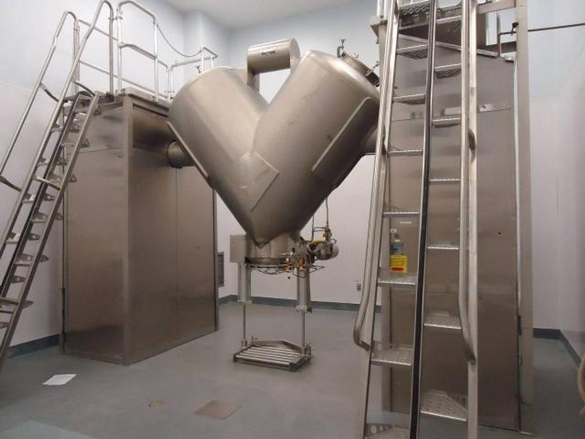 Used 60 Cu.Ft. Gemco Stainless Twin Shell “V”” Blender, With Bar, Pharmaceutical
