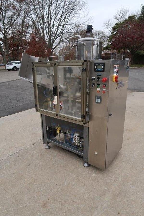 Used Prosys RT30 Plastic Tube Filling and Sealing Machine, Hot Air