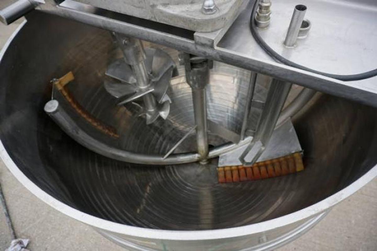 Used 200 Gallon Groen SS Twin Action Scraper Kettle, 90 PSI Jacket