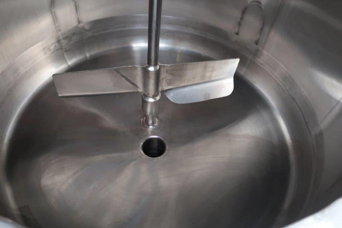 Used Walker 250 Gallon Vacuum Agitated Reactor, 316 SS