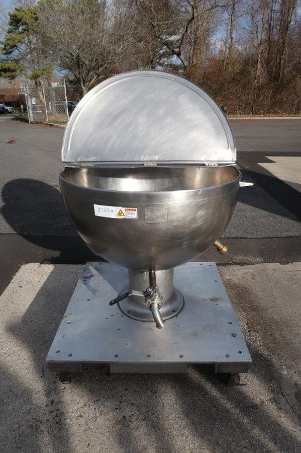 Used 80 Gallon Groen SS Jacketed Pedestal Kettle, Shallow Design