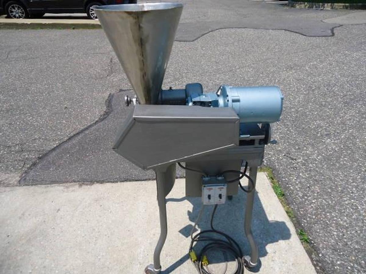 Used Mikro Bantam Sh Screw Fed Pulverizer, Stainless