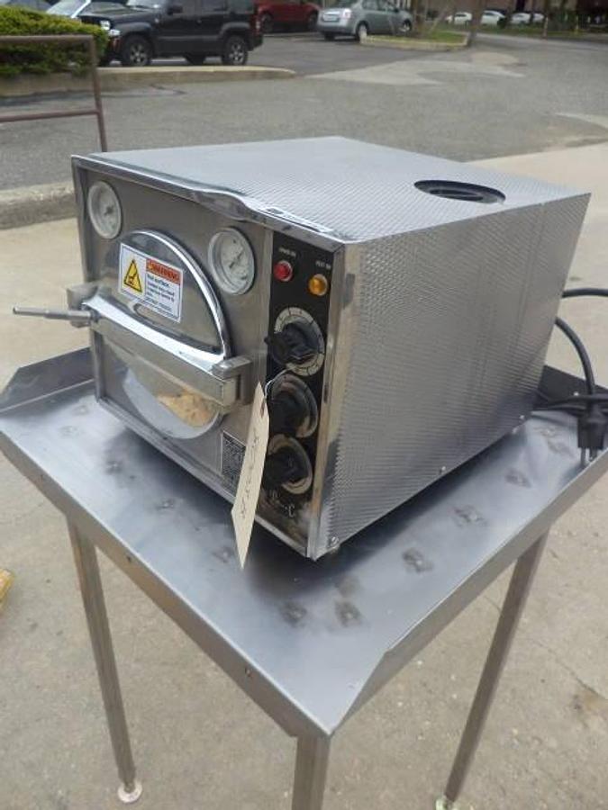 Used Omni-Clave OCM Lab Sterilizer/Autoclave, 115 Volt