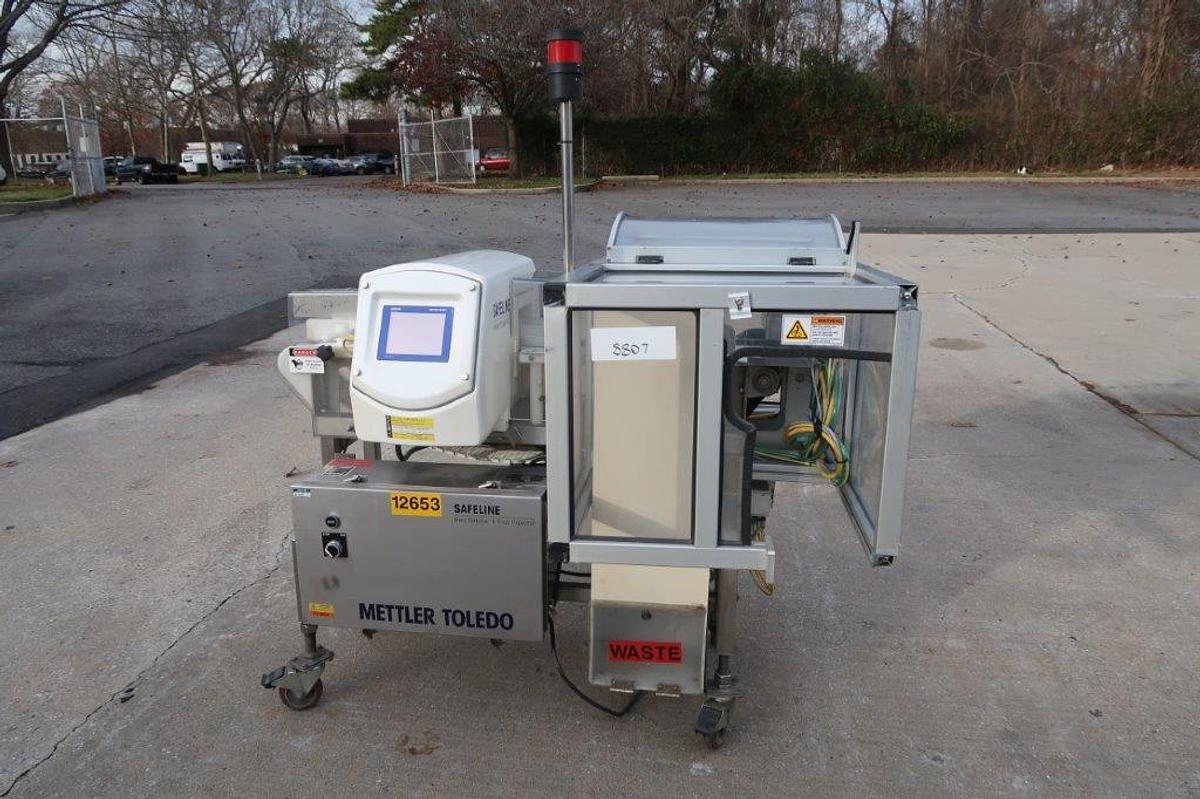 Used Safeline SL2000 Metal Detector,  Push Reject