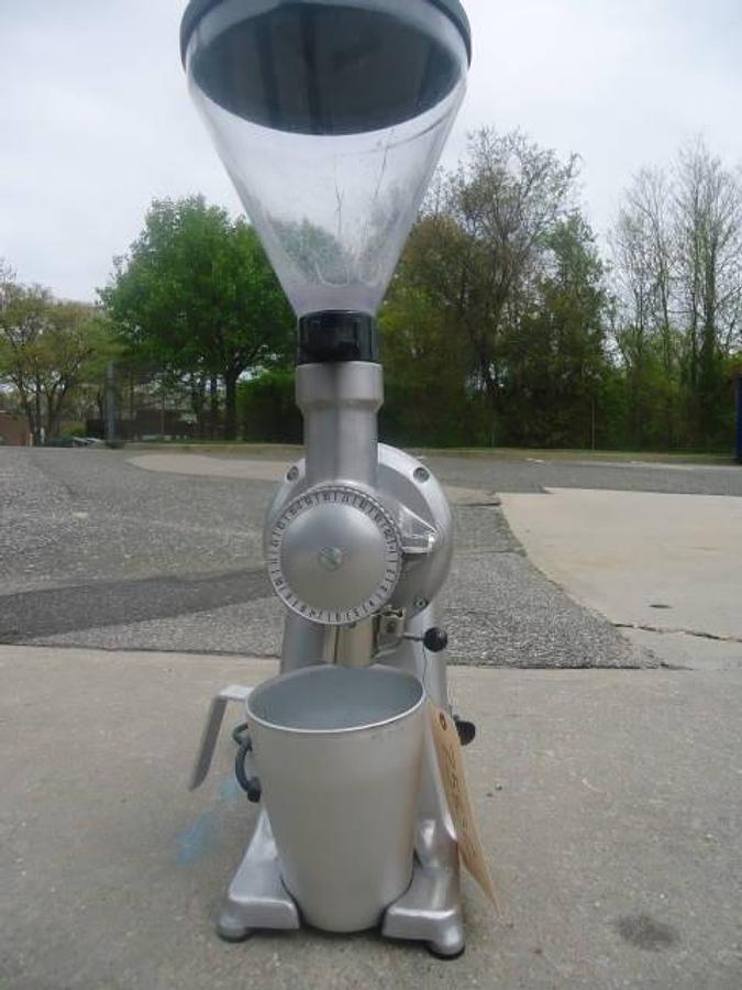 Used Glen Mills Type “C”” Tabletop Grinder/ Disc Mill”