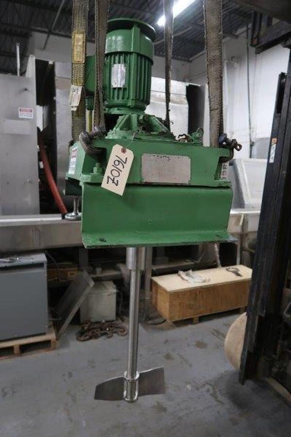 Used Lightnin 1.5 HP Fixed Mount Agitator Drive, 100 RPM