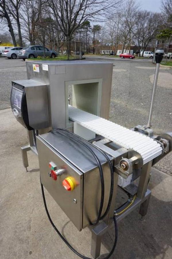 Used Fortress Technology Stealth Stainless Steel Metal Detector, 11-7/8 In. Wide X 10-5/8 In. High