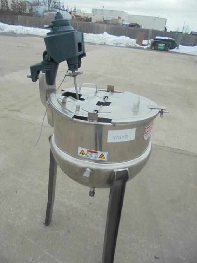 Used 30 Gallon Lee Stainless Steel Hemispherical Kettle, 40 PSI Jacket