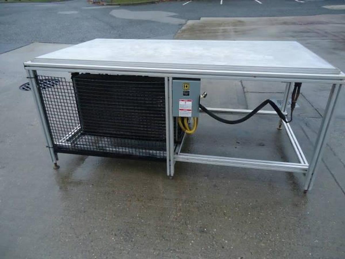Used Cavalla 36 In. X 72 In. Lipstick Chill Table