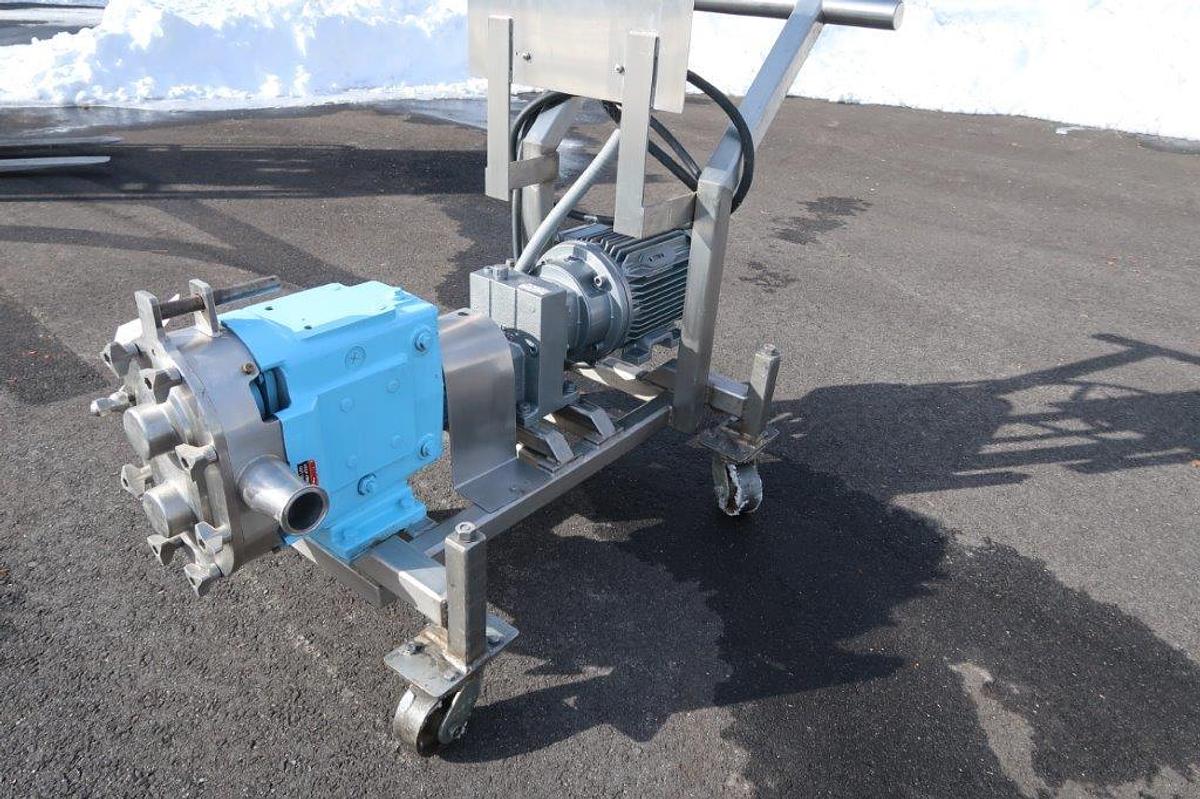 Used Waukesha/Cherry Burrell 060 Positive Displacement Pump, Variable Frequency Drive