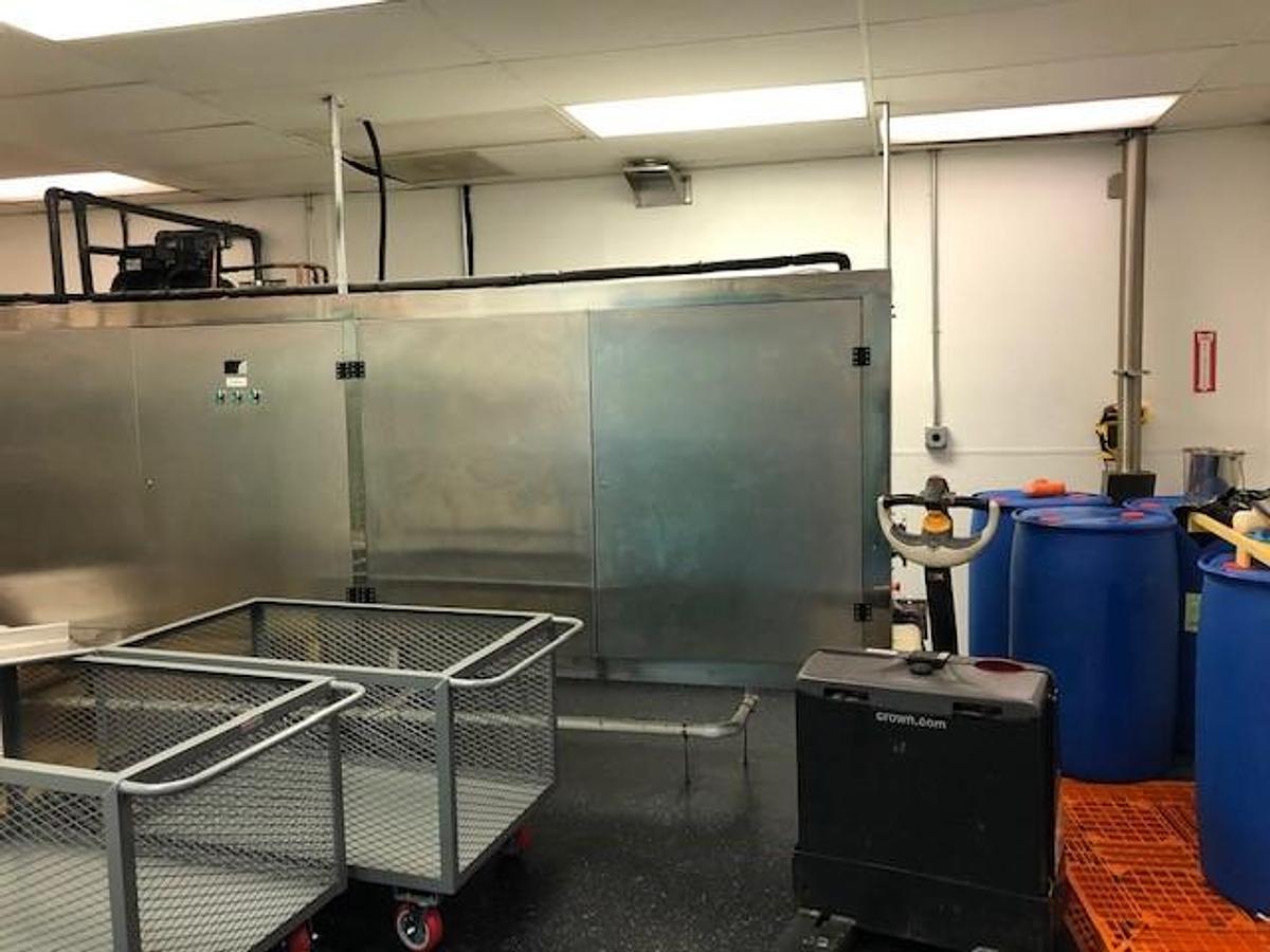 Used Yinrich 10 Across Gummy Manufacturing Line