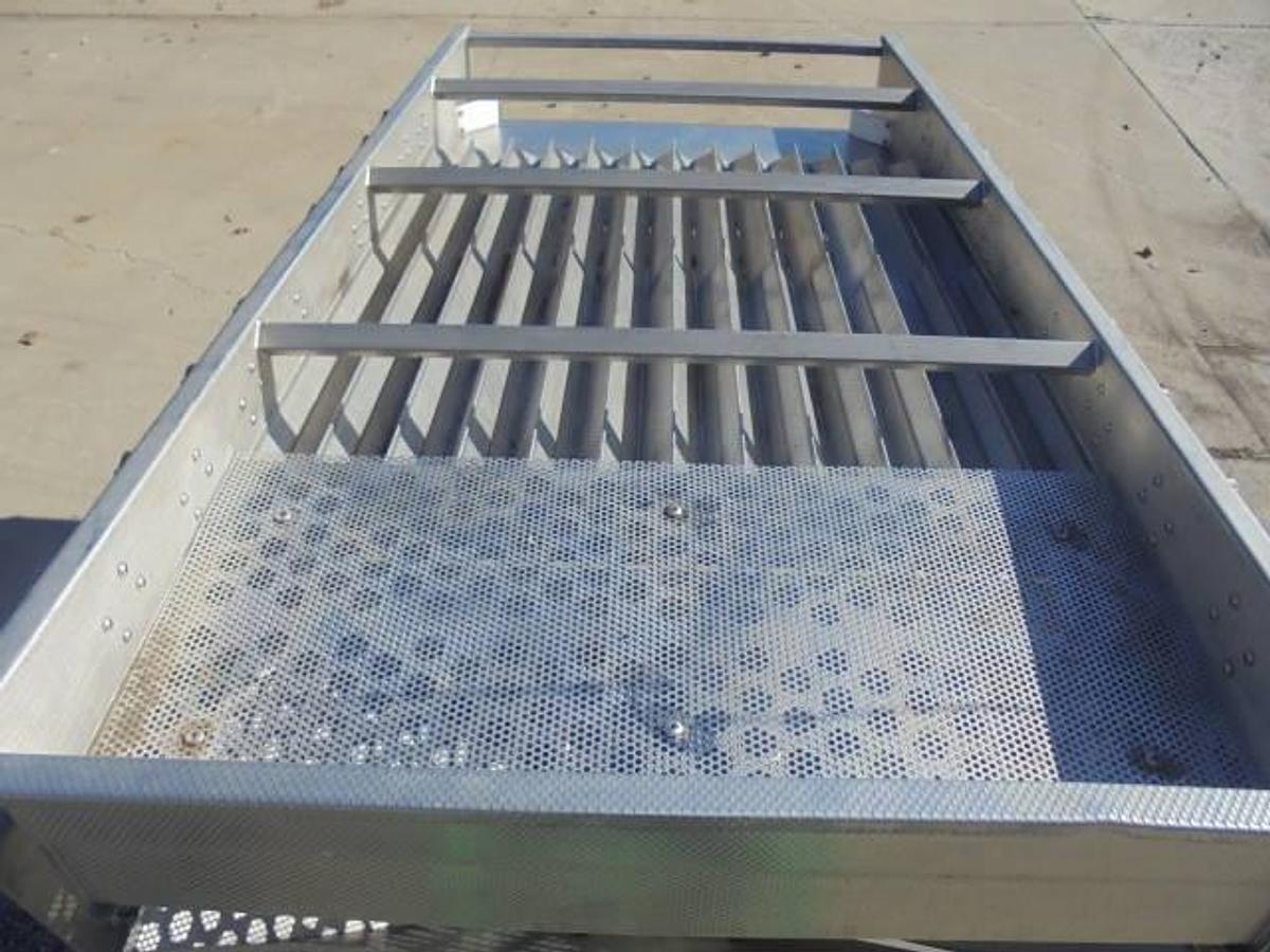 Used Koolen Breda Vibratory Shaker/Feeder, Stainless
