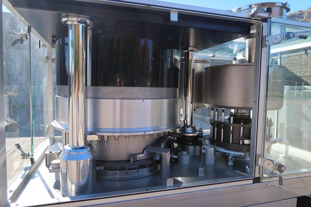 Used MG2 Model G37/N 40-Station Stainless Steel Capsule Filling Machine