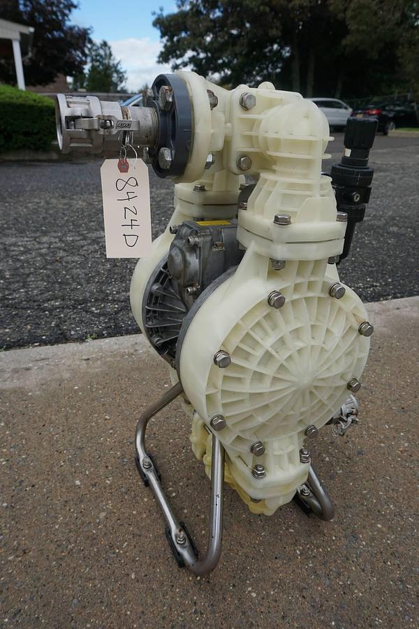 Used Yamada NDP40BPS Air Operated Double Diaphragm Pump S/N 390852