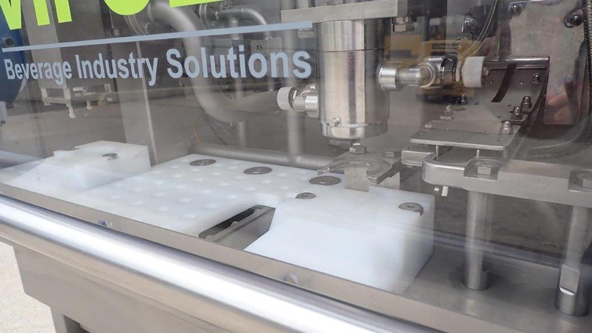 Used Vipoll Visitron Beverage Filling Machine
