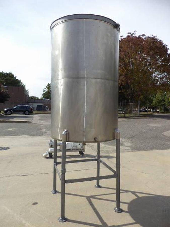 Used 500 Gallon Stainless Steel Vertical Tank, Cone Bottom