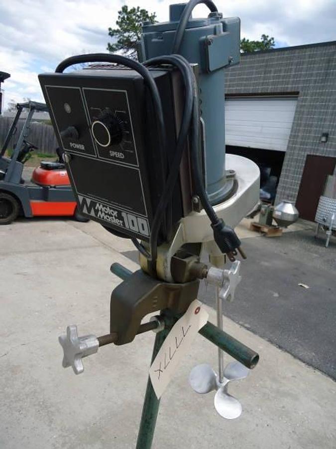 Used Mixmor 1/3 Hp Single Phase Portable Agitator, Variable Speed