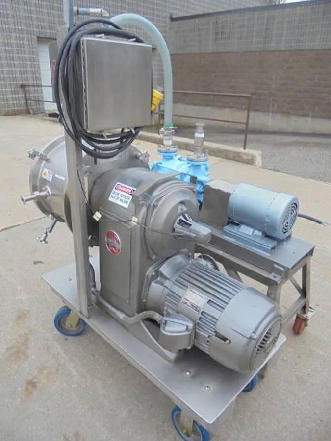 Used Cornell D16 Stainless Steel Sanitary Versator, 4B Finish with Vacuum Pump
