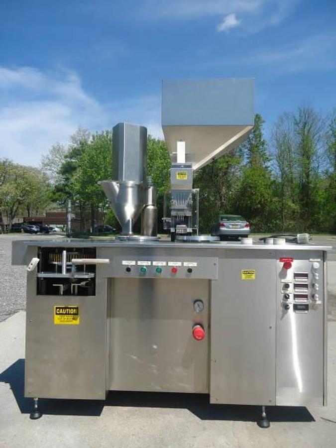 Used Capsugel Ultra 8 Ii Capsule Filling Machine