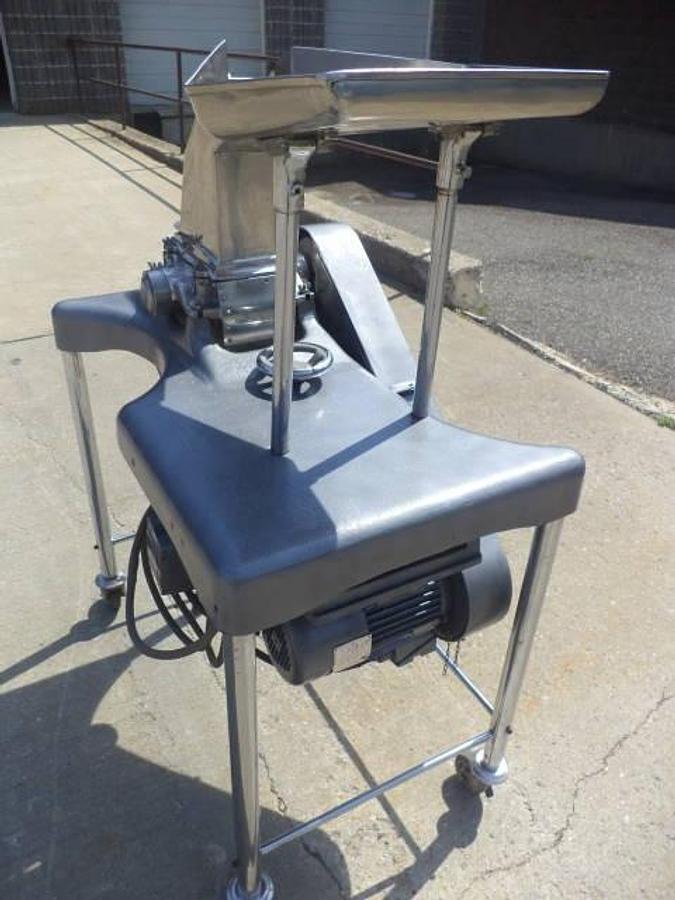 Used Apex Portable Comminuting Mill, Pan Feed