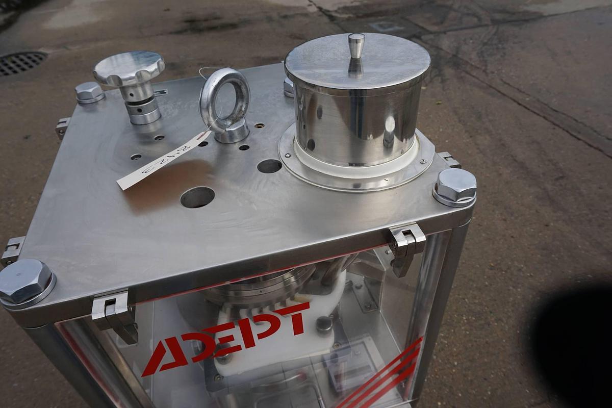 Used Adept 10 Station R&D Tablet Press, GMP